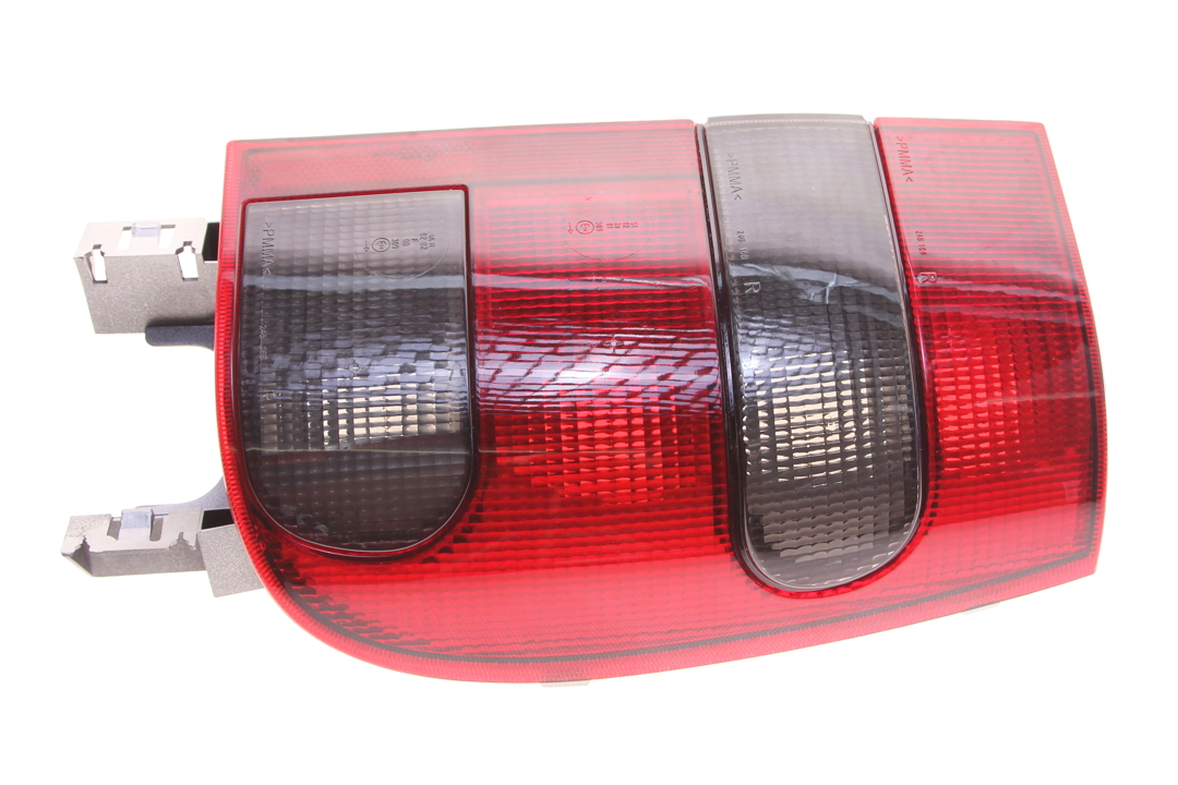 Back lights Skoda Felicia: 89450204402 Diamond/DPA Flashlight