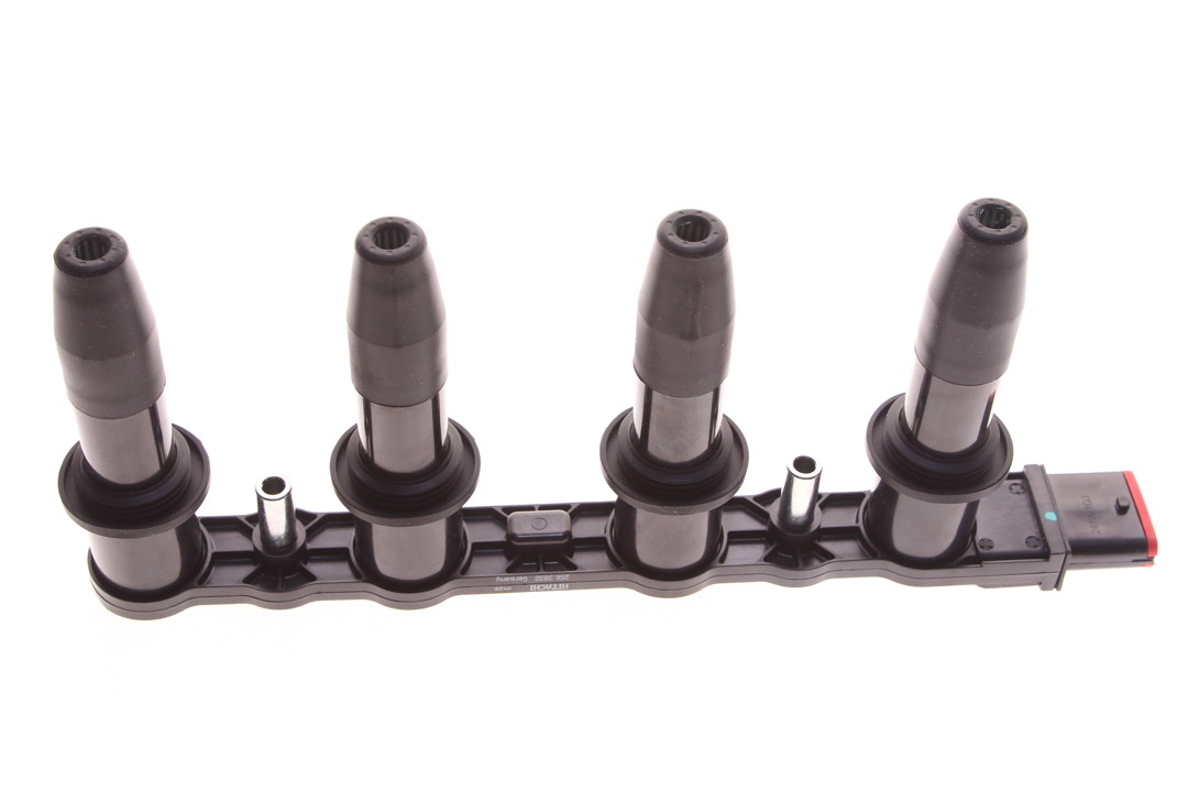 Ignition coil pack Opel Astra G: 2503832 Hitachi Ignition coil