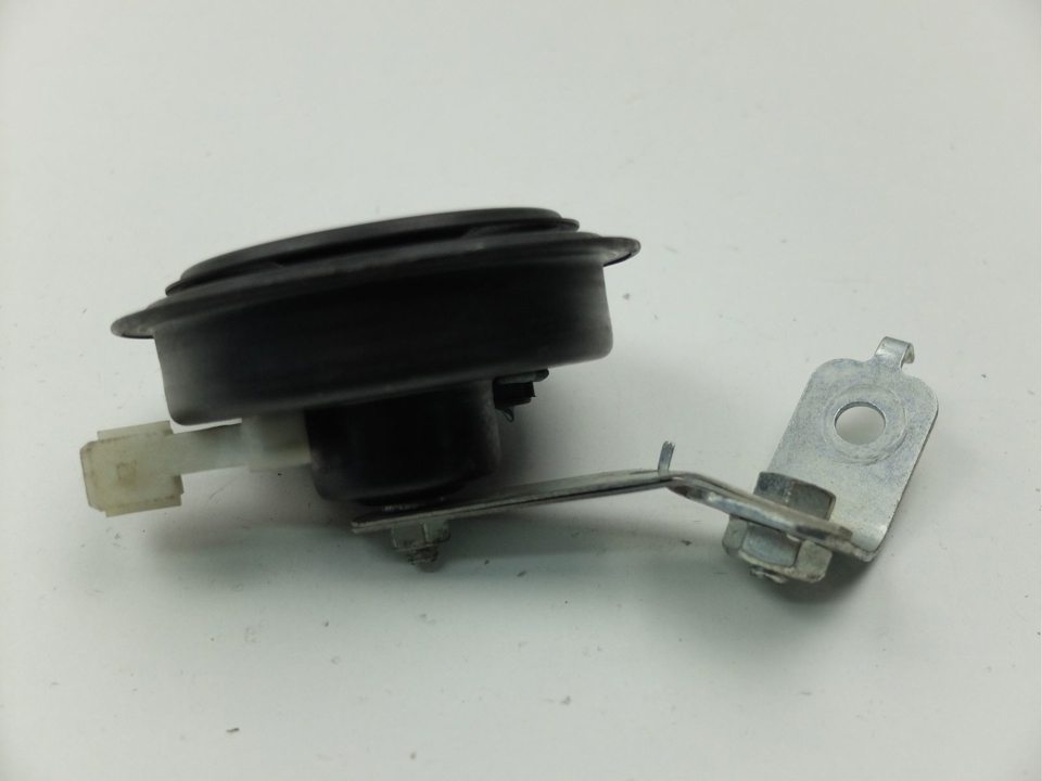 Buy Renault 25 61 015 59R at a low price in United Arab Emirates!