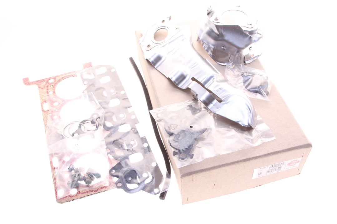Complete engine gasket set Renault Fluence: 634670 Elring Gasket Set, cylinder head
