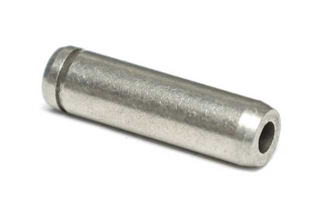 Engine valve guide Hyundai Matrix: 2211526000 Hyundai/Kia Valve guide
