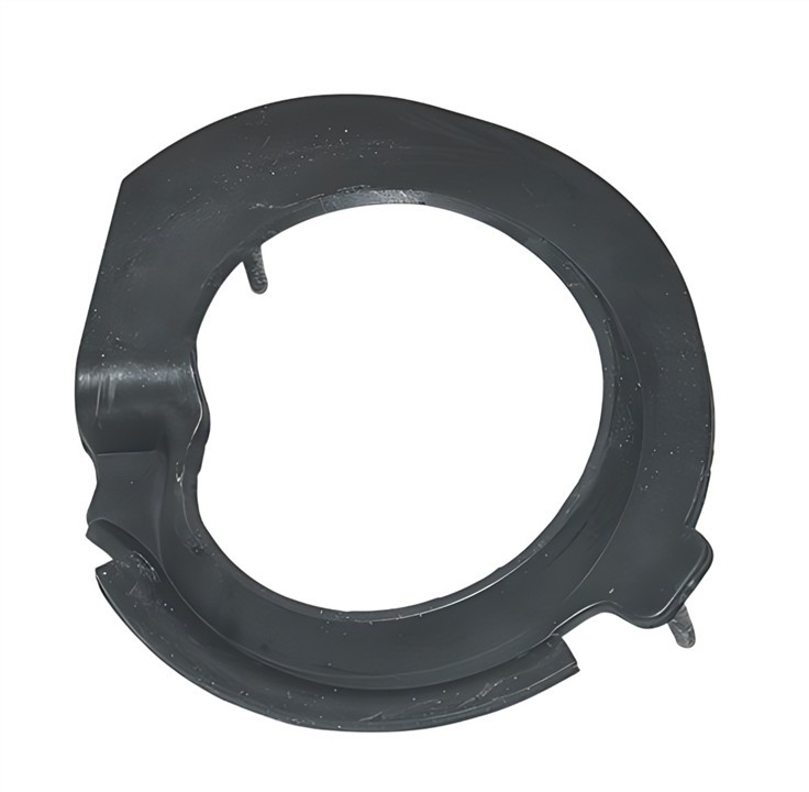 LR003915 Land Rover Spring plate