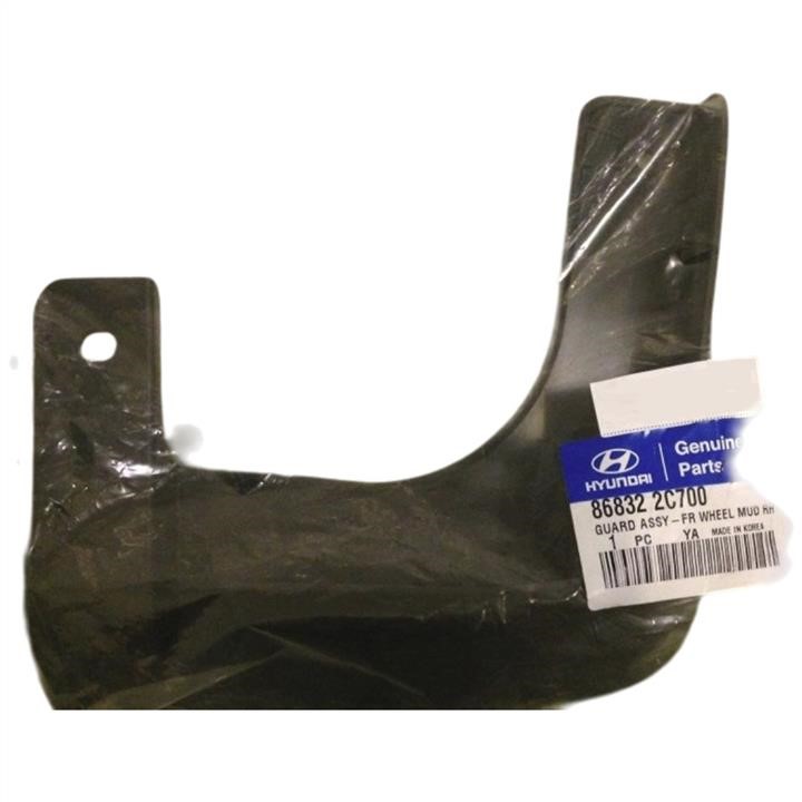 868322C700 Hyundai/Kia Front right mudguard