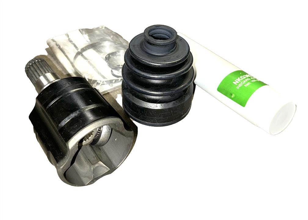 CV Joint Suzuki Swift: 4411762J01 Suzuki CV joint (CV joint), inner right, set