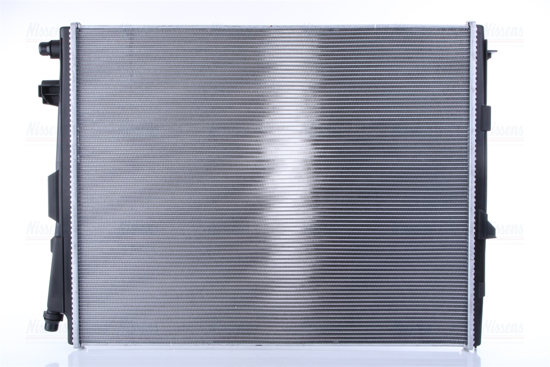 Engine cooling radiator Nissens 606784