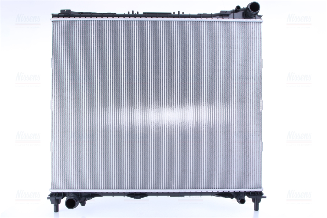 Engine radiator Land Rover Discovery: 606799 Nissens Engine cooling radiator