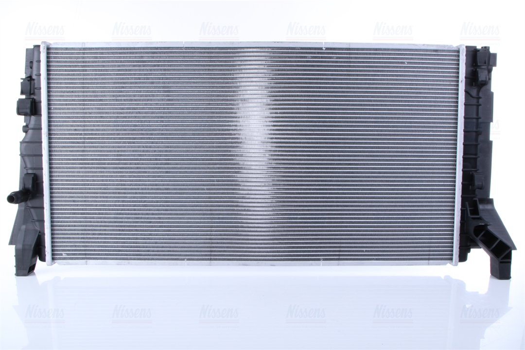 Engine cooling radiator BMW X1: 606812 Nissens Engine cooling radiator