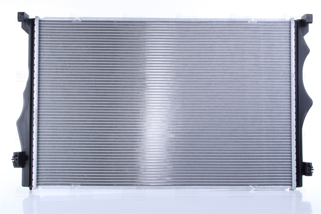 Engine cooling radiator Nissens 606815