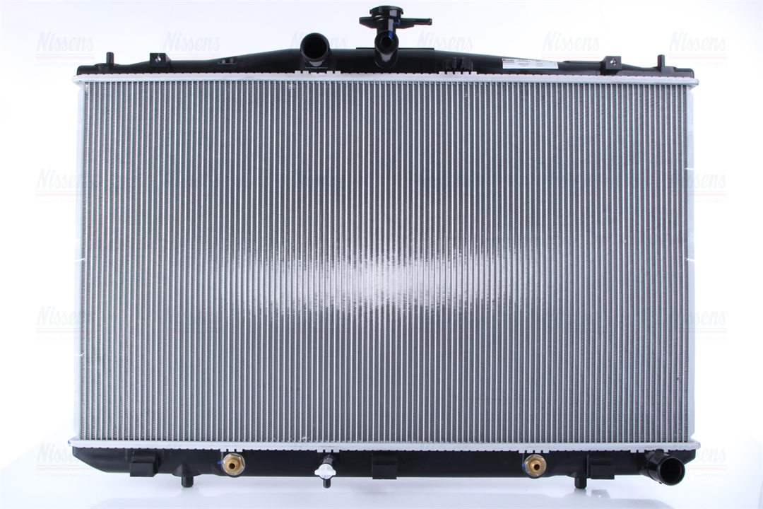 Car radiator Toyota Sienna: 606822 Nissens Engine cooling radiator