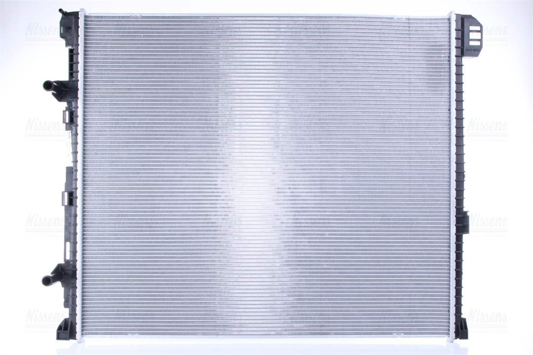 Engine cooling radiator MAN: 606979 Nissens Engine cooling radiator