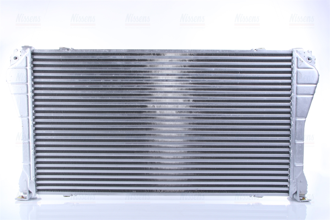 Intercooler, charger Nissens 961250