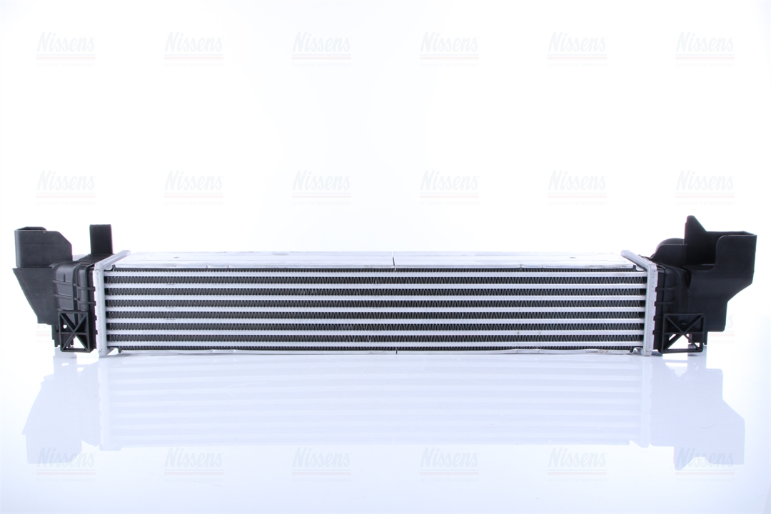 Intercooler, charger Nissens 961269