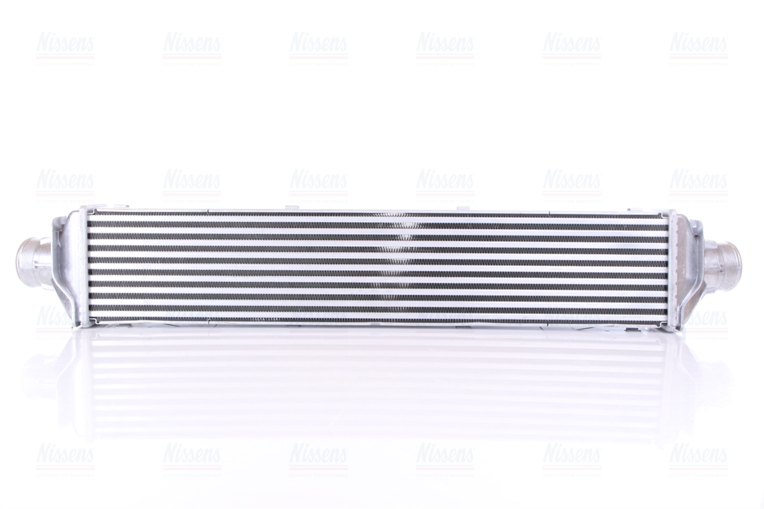Intercooler, charger Nissens 961467