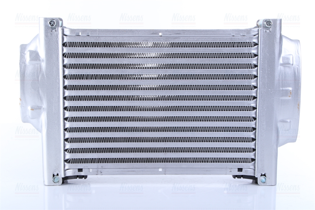 Intercooler, charger Nissens 961604