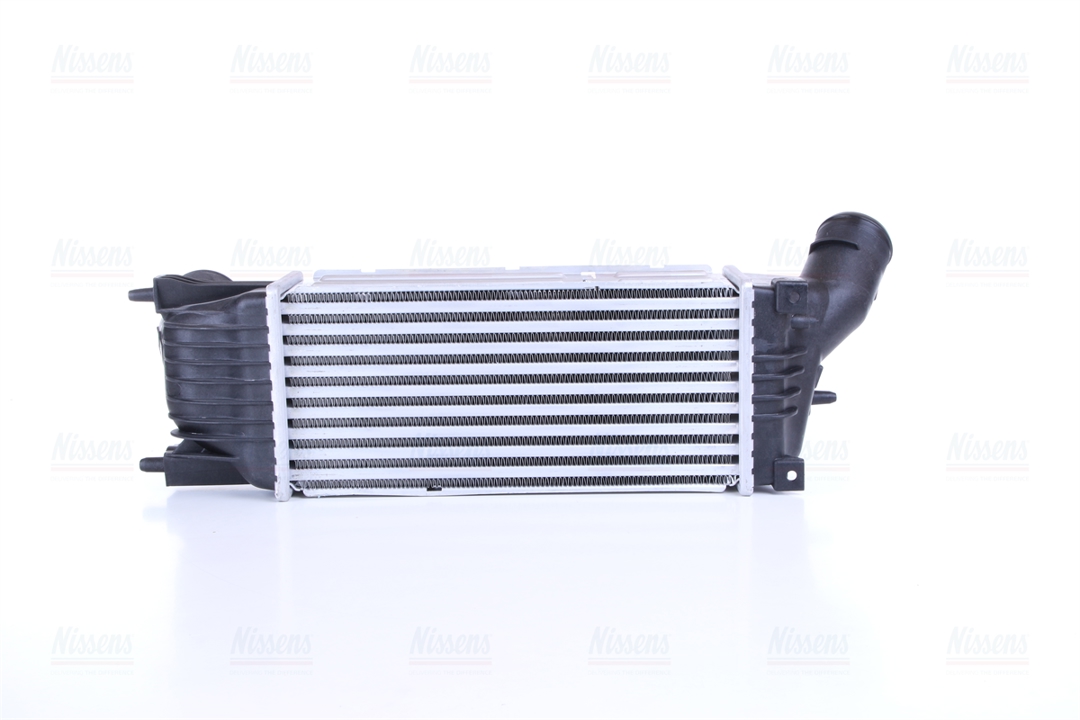 Intercooler, charger Nissens 96719