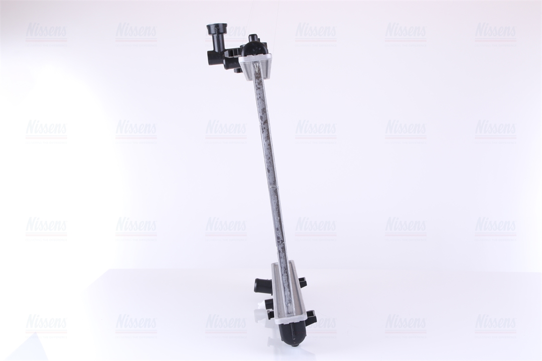 Engine cooling radiator Nissens 64257