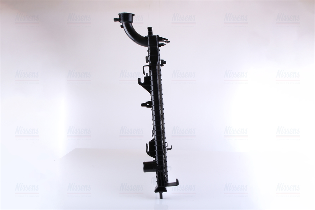 Engine cooling radiator Nissens 61033