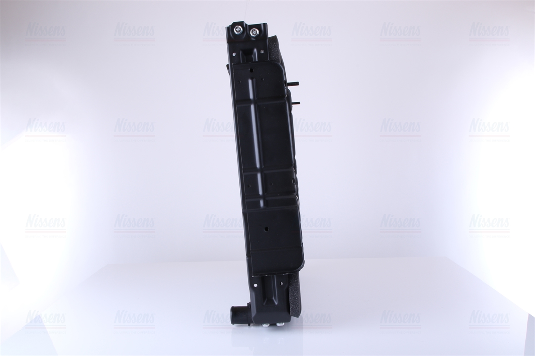 Engine cooling radiator Nissens 646862