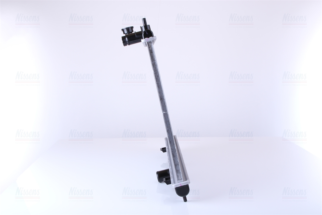 Engine cooling radiator Nissens 68741