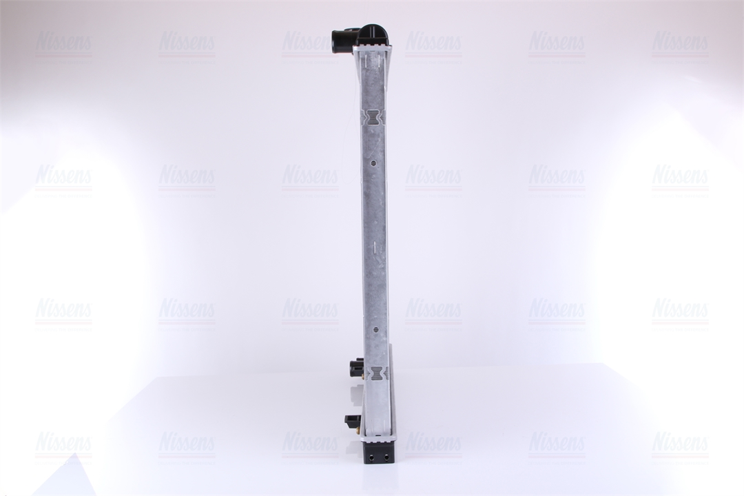 Engine cooling radiator Nissens 68744