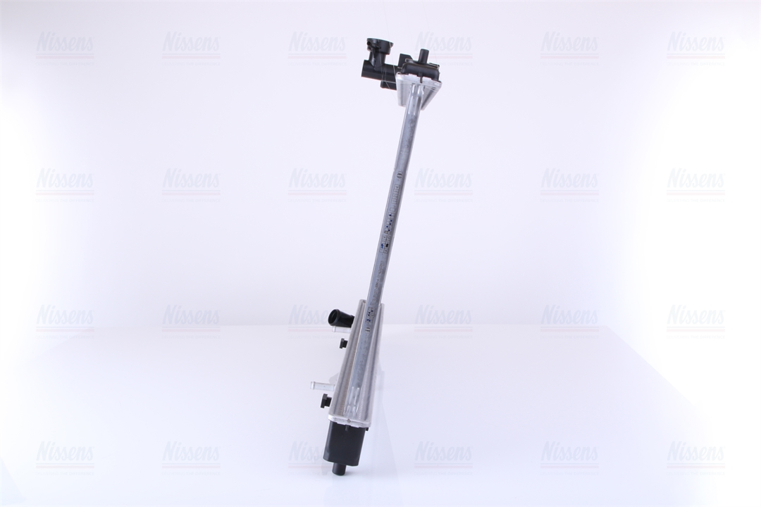 Engine cooling radiator Nissens 68550