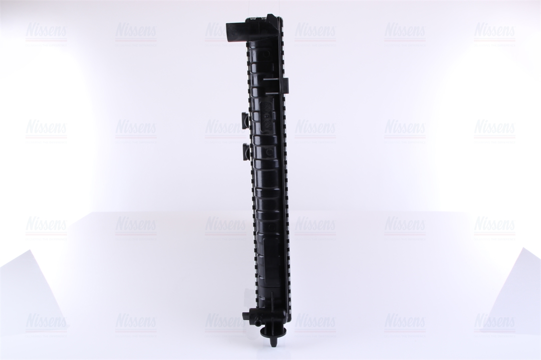 Engine cooling radiator Nissens 63749