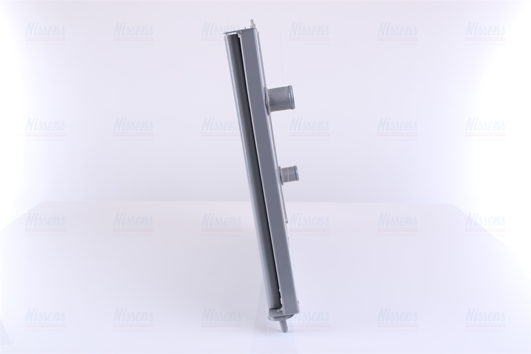 Engine cooling radiator Nissens 637626