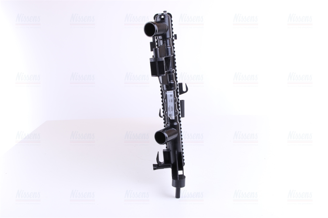 Engine cooling radiator Nissens 63007