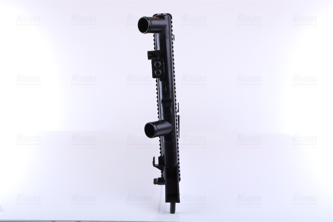 Engine cooling radiator Nissens 63016