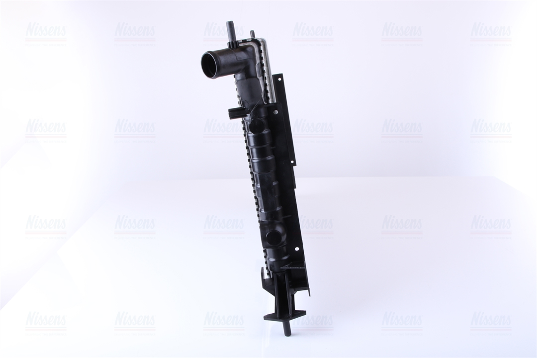 Engine cooling radiator Nissens 630681