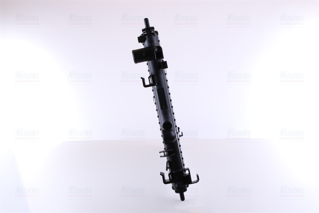 Engine cooling radiator Nissens 630712