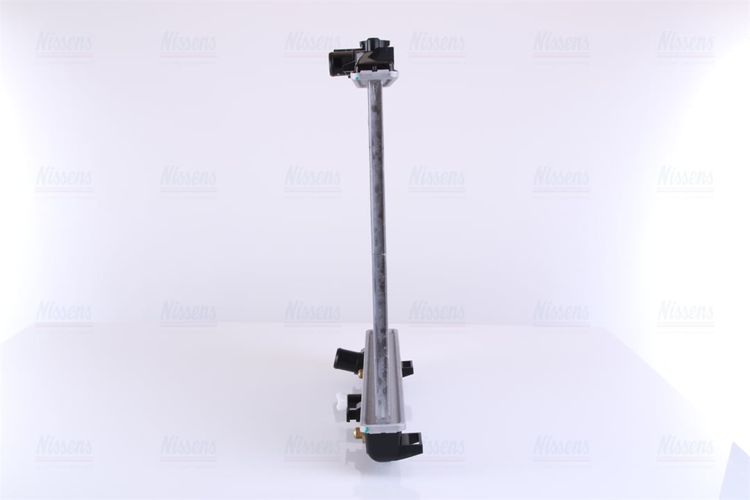 Engine cooling radiator Nissens 630706