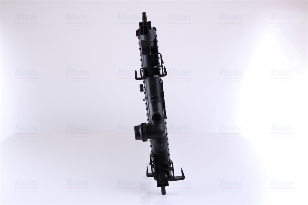 Engine cooling radiator Nissens 630723