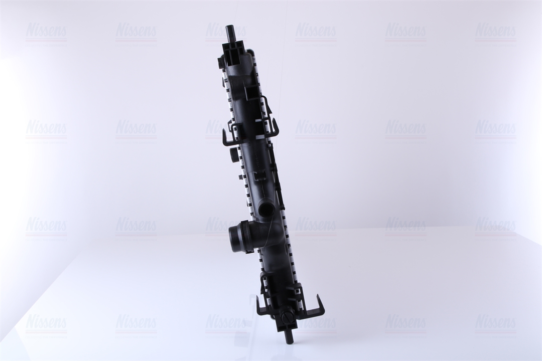 Engine cooling radiator Nissens 630726