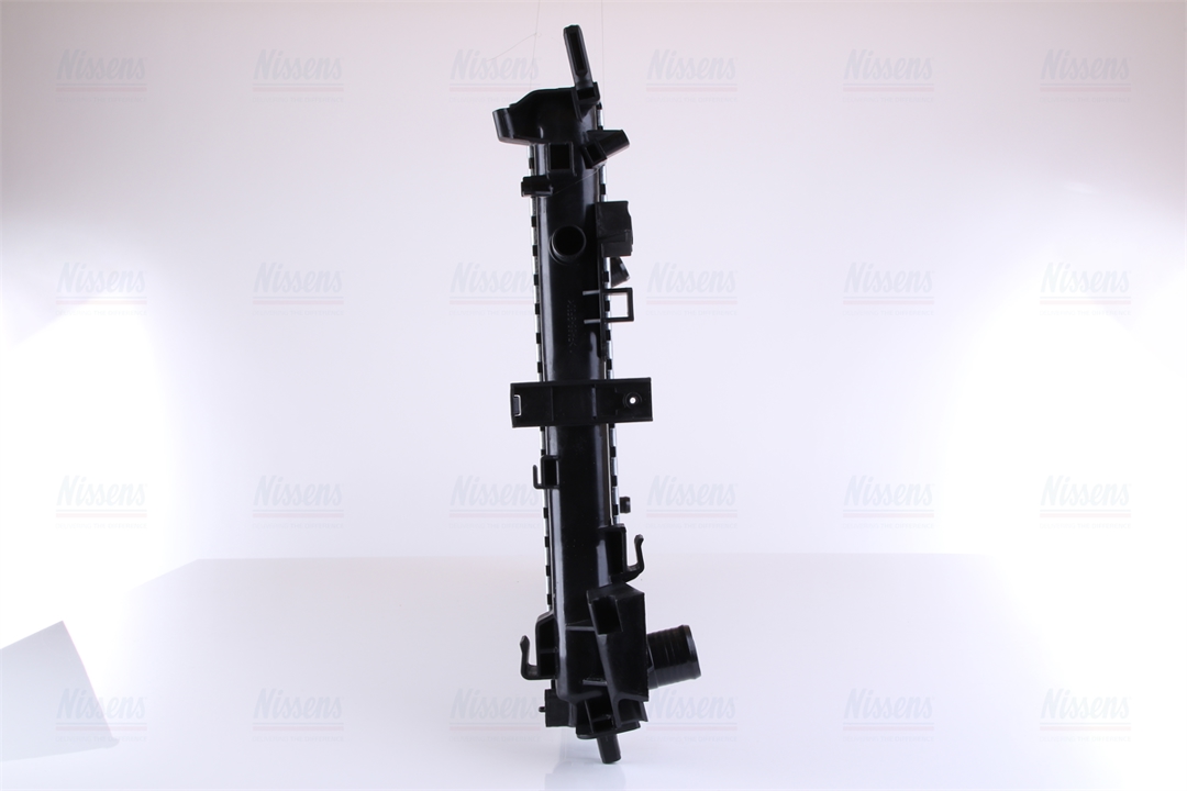 Engine cooling radiator Nissens 630742