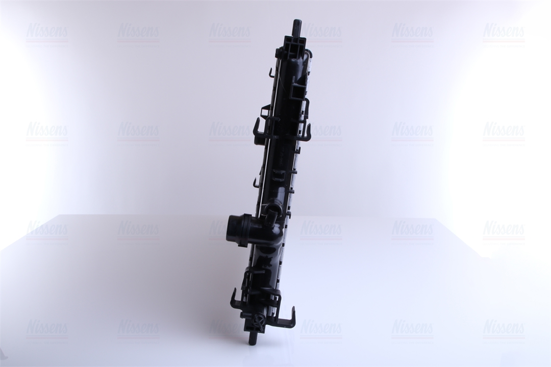 Engine cooling radiator Nissens 630763