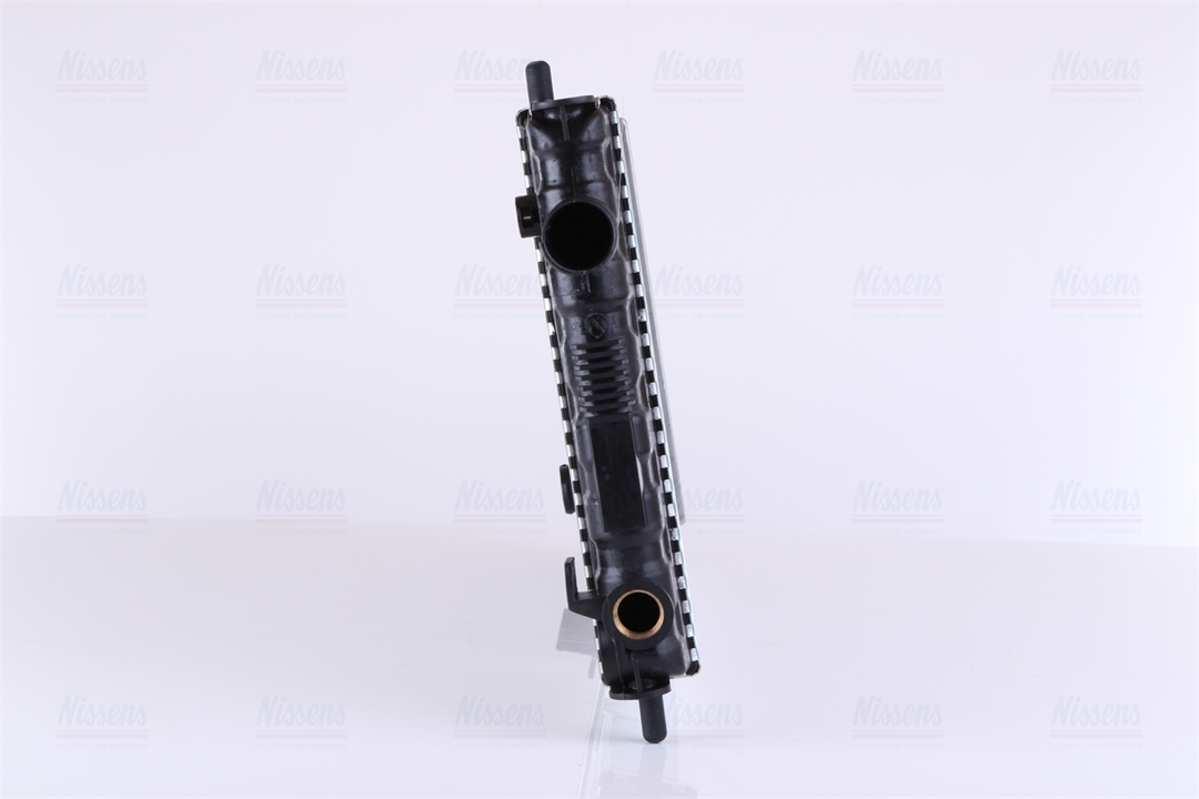 Engine cooling radiator Nissens 63241