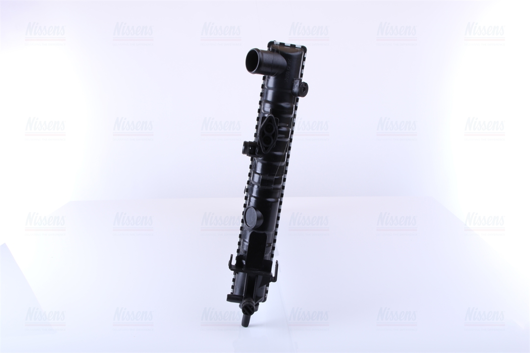 Engine cooling radiator Nissens 63249A