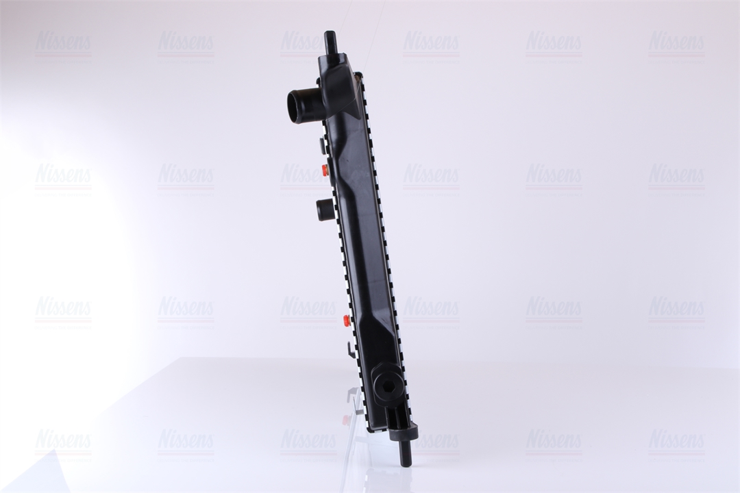 Engine cooling radiator Nissens 63253A