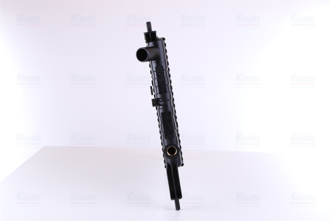 Engine cooling radiator Nissens 632761