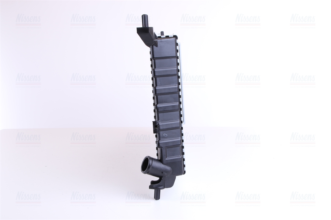 Engine cooling radiator Nissens 63286A