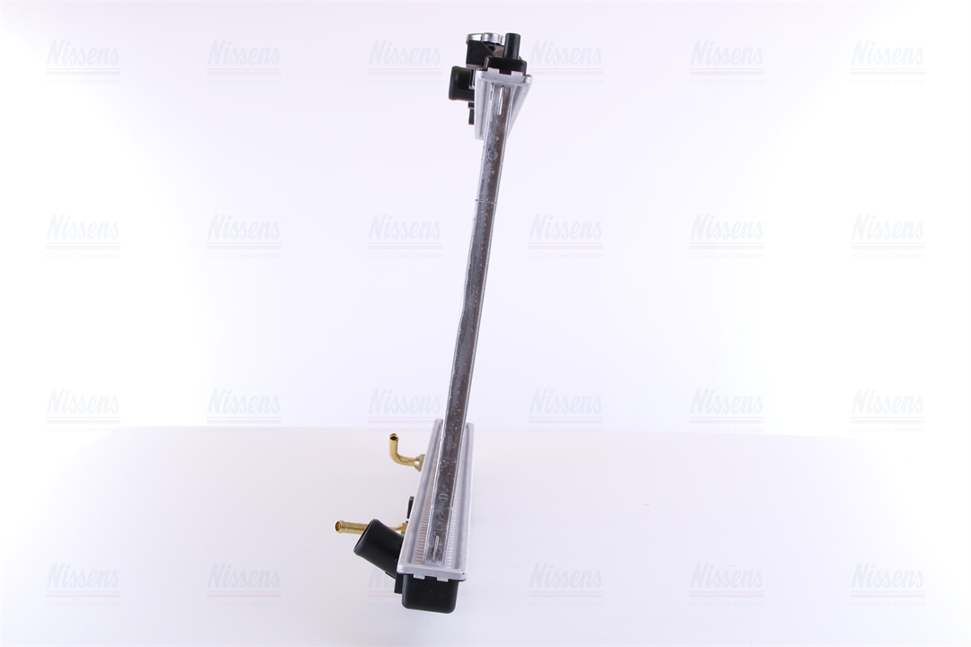 Engine cooling radiator Nissens 633141