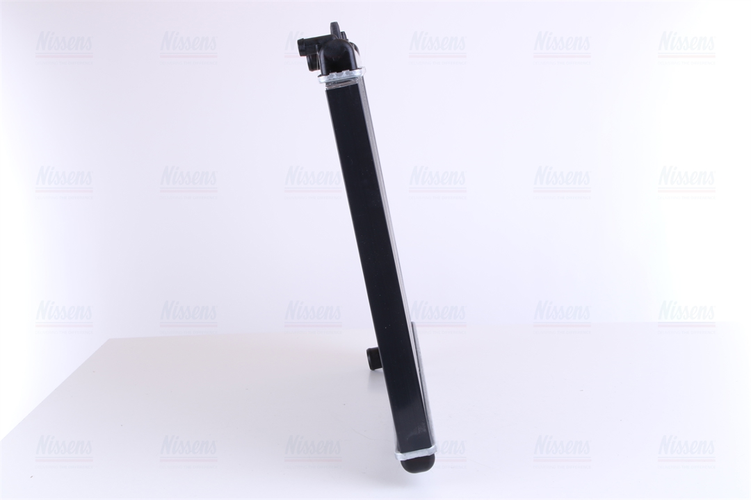 Engine cooling radiator Nissens 63601