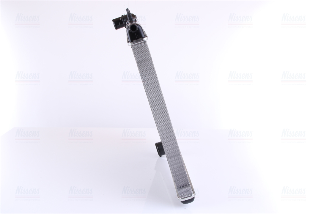 Engine cooling radiator Nissens 63697