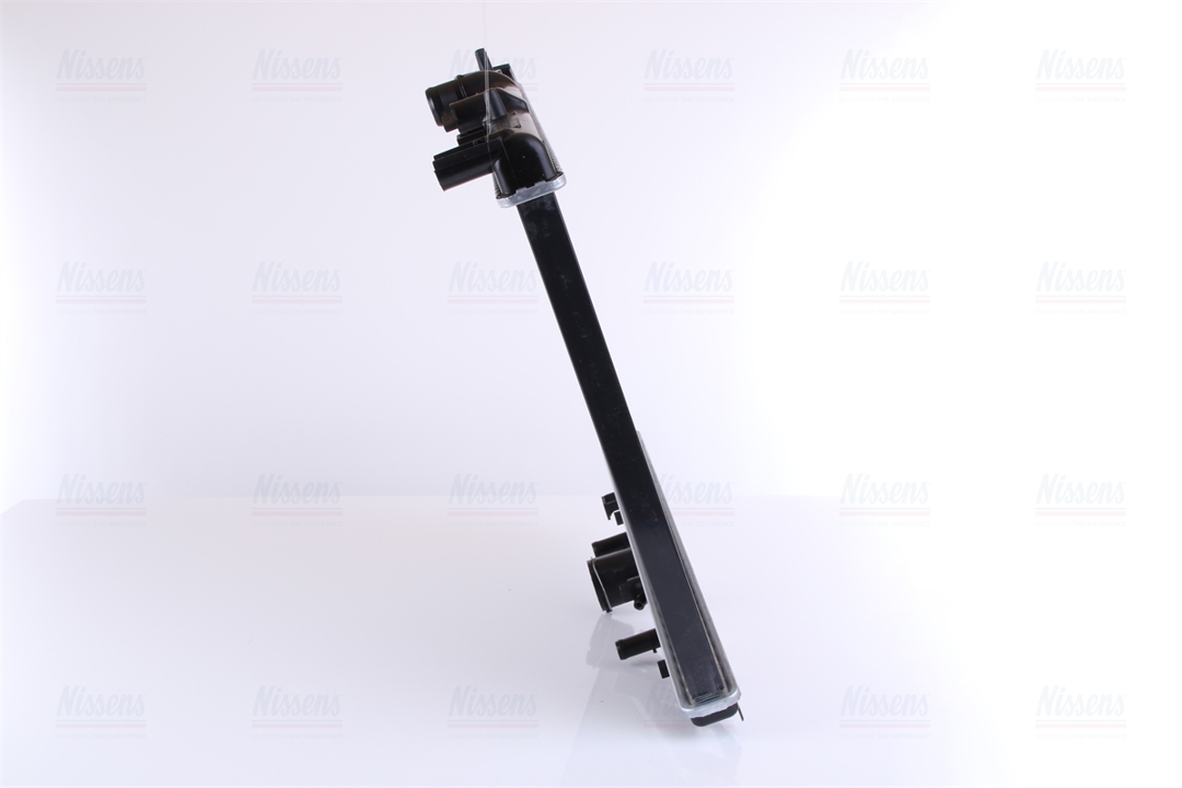 Engine cooling radiator Nissens 63702