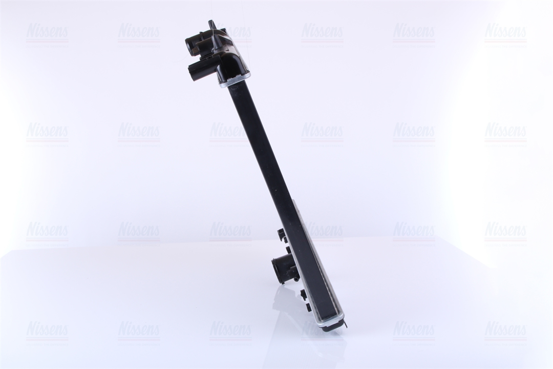 Engine cooling radiator Nissens 63705A
