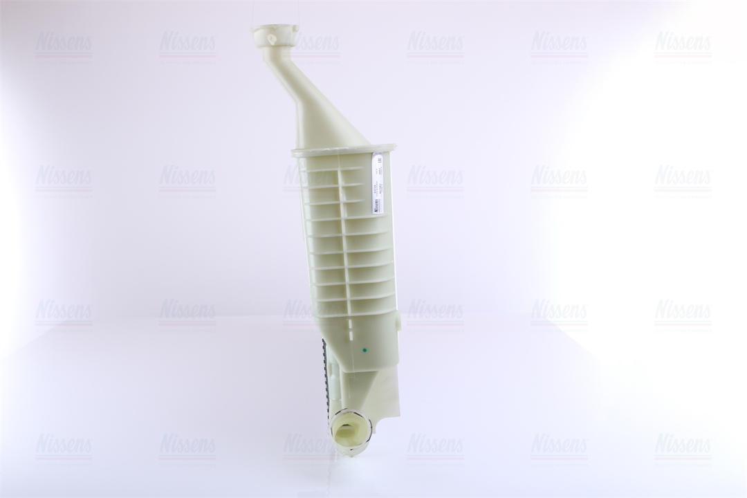 Engine cooling radiator Nissens 63716