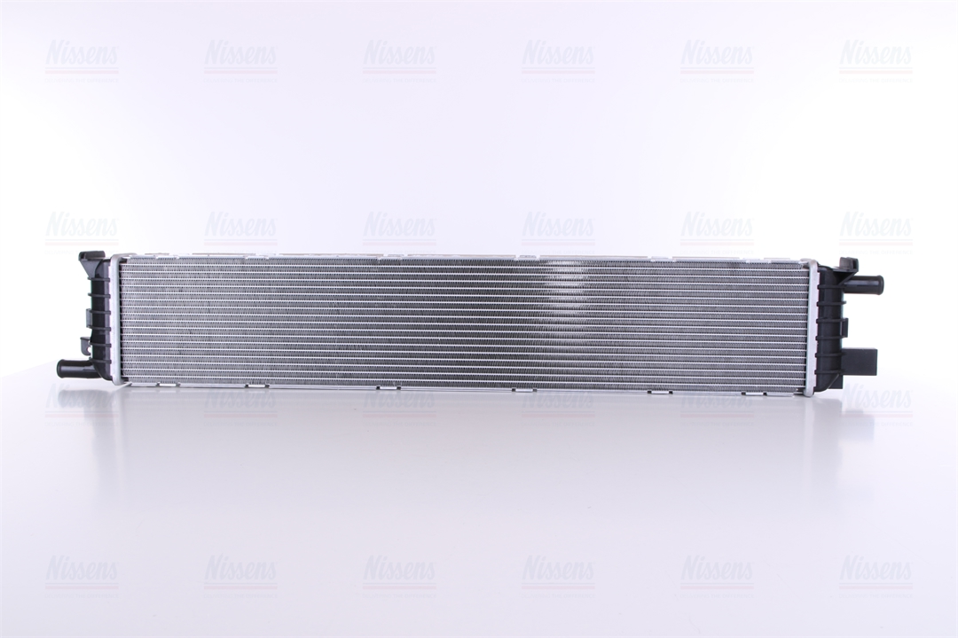 Intercooler, charger Nissens 60354