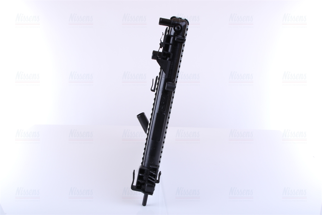 Engine cooling radiator Nissens 638081