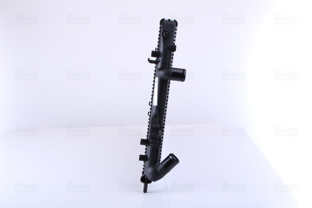 Engine cooling radiator Nissens 63877